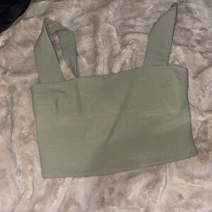 abercrombie top size medium